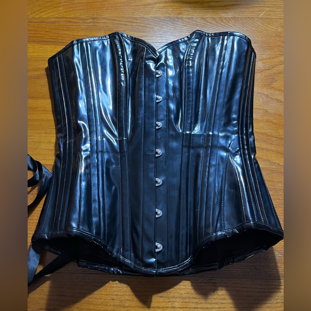 Black Lace-Up Corset underbust??  Corset Story PVC Classic Waist sz 30, guc